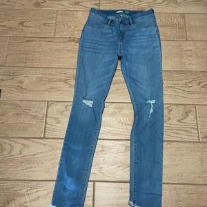 Old Navy Ballerina Girls-14 Jeans. No stains as-is
